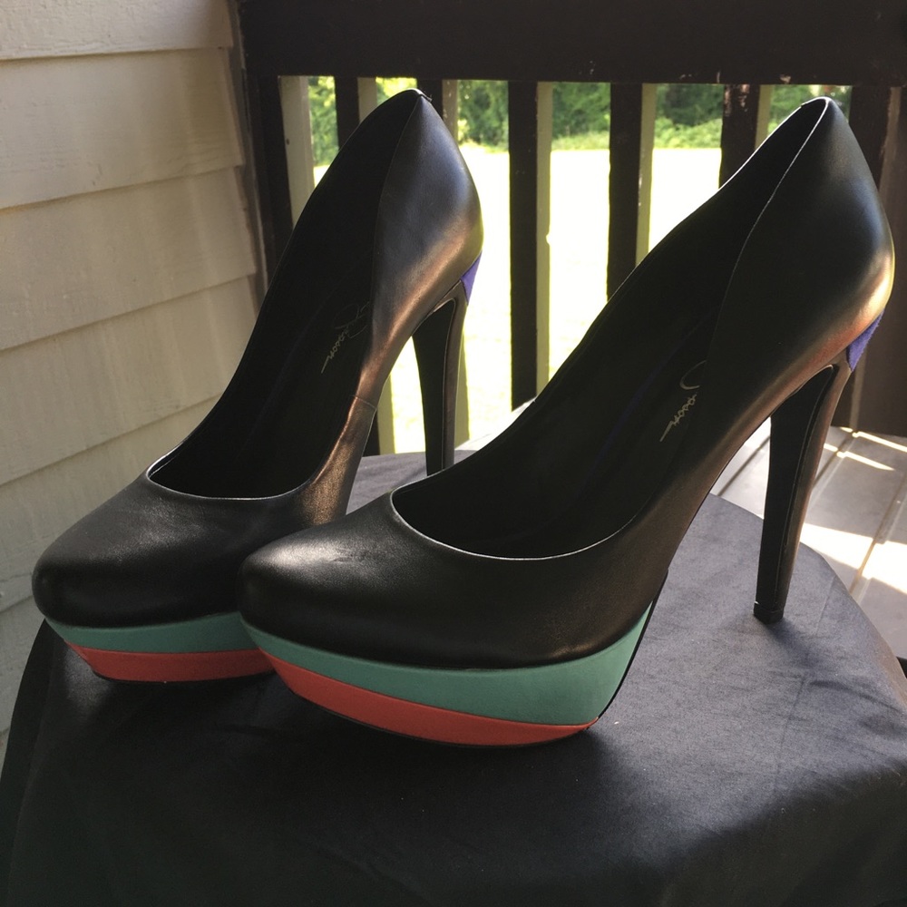 Jessica Simpson multi color leather pumps
